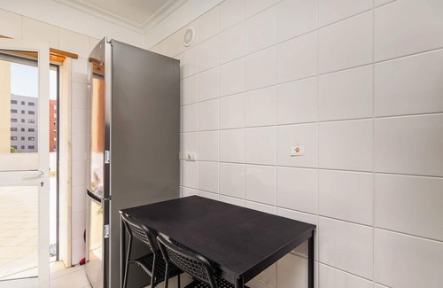 Parque das Nacoes Apartamento | Modern Oasis Stay in Lisbon