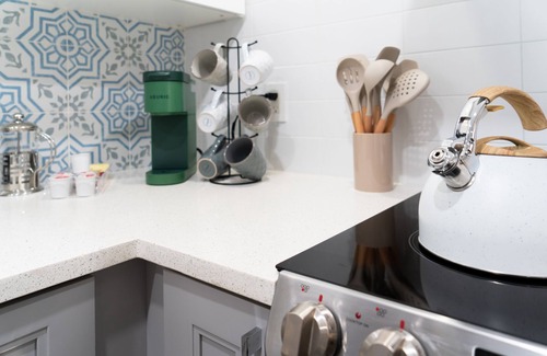 Central Oakland Park Apartamento | Modern Oasis