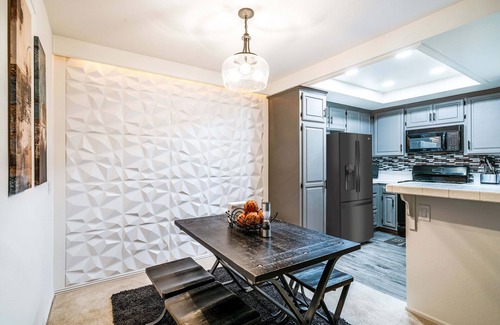 Laguna Niguel Condominio | Modern OC Condo | Mins to Laguna Beach | Pool-Spa