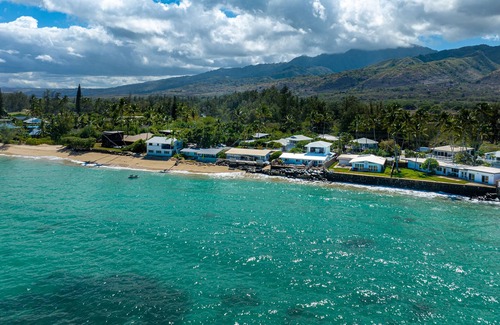 Waialua Casa | Modern Oceanfront Luxury - Brand New 3 Bed/2 Bath Home on the Water!