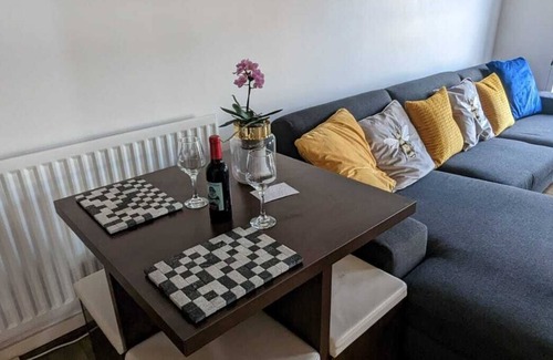 Mortlake Apartamento | Modern one bed 1st floor flat near River Thames