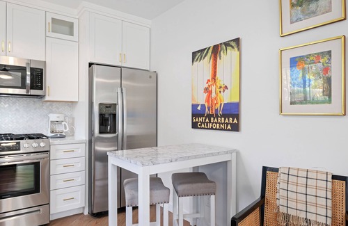 Santa Barbara Apartamento | Modern One Bedroom Retreat