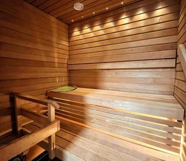 Tikkurila Apartamento | Modern One bedroom with Sauna