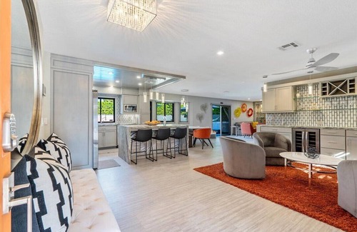 Racquet Club South Casa | Modern Palm Springs Oasis, Pool/Spa, 4Be/2Ba Pool and Spa Close to downtown
