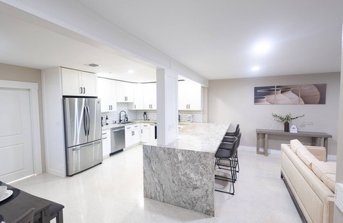 Garden Isles Casa | Modern pool deck home minutes to beach and golfing!