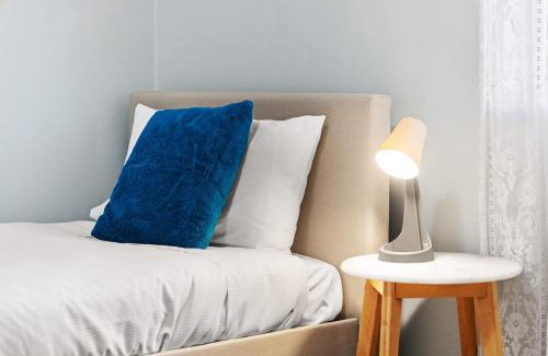 Liverpool Casa | Modern Private Single Room - Centrally Located at Liverpool - Shared Bathroom
