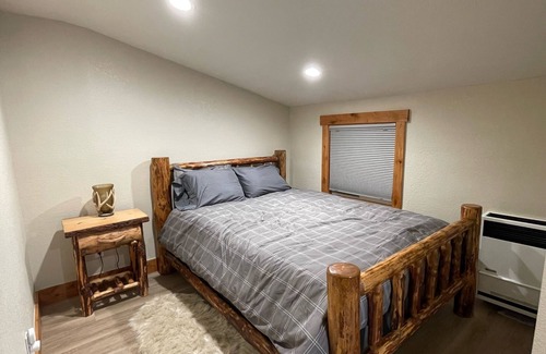 Tahoe Valley Cabaña | Modern Private Cottage with Luxury Amenities