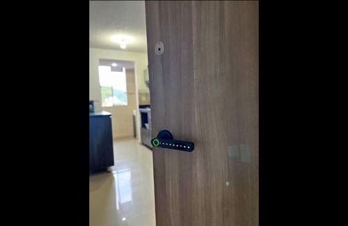 Robledo Apartamento | Modern quiet place near everything you need