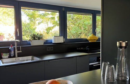 Traar Casa | Modern, quiet vacation apartment with garden in the Hülser Bruch nature reserve