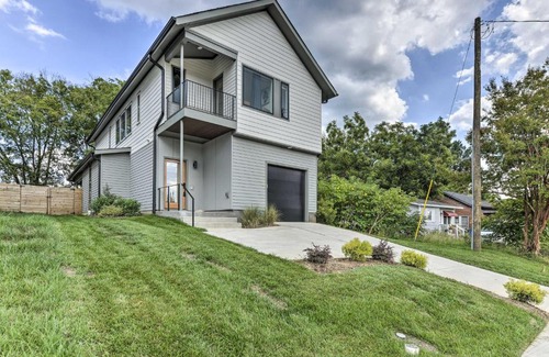 Downtown Casa | Modern Raleigh Home with Patio about 2 Mi to Downtown!