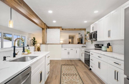 Spokane Casa | Modern Rancher Oasis I Gorgeous Pool!