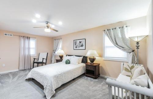 Ventnor City Casa | MODERN REHAB By the Bay Short walk 2 THE BEACH