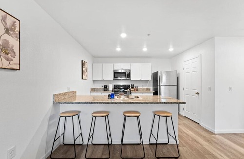 Reno/Tahoe Airport Apartamento | Modern Reno Stay - Near Bars & Shops