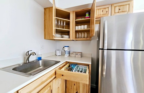 Reno/Tahoe Airport Apartamento | Modern Reno Stay: Style & Comfort Close to Everything