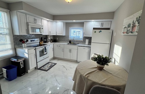 West Haven Apartamento | Modern renovated 1bdr/king bed