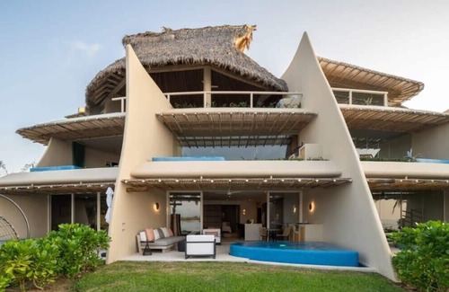 Troncones Villa | Elegante villa de 2 hab en Troncones (PM SOFIA 2)