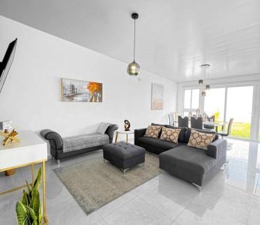 San Miguel Casa | Modern Retreat 3BR with Pool Access in San Miguel