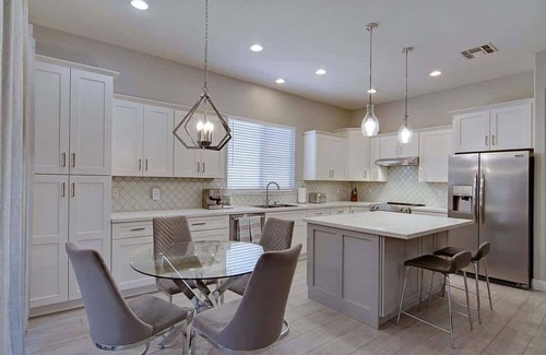 Ocotillo Casa | ★ Modern Chandler Ocotillo Home ★ Cocina Gourmet ★ Golf ★ Piscina ★ Lagos ★