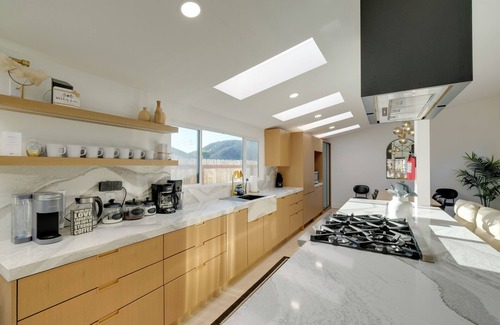 Lake Murray Casa | Modern Retreat w/ Outdoor Oasis in San Diego