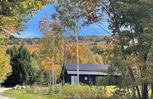 Waterbury Center Casa | Modern Retreat with Sauna between Stowe and Waterbury
