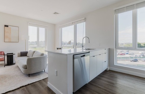 Revere Apartamento | Modern Revere 2BR w/ Spa, W/D, Swimming Pool & Gym, by Blueground