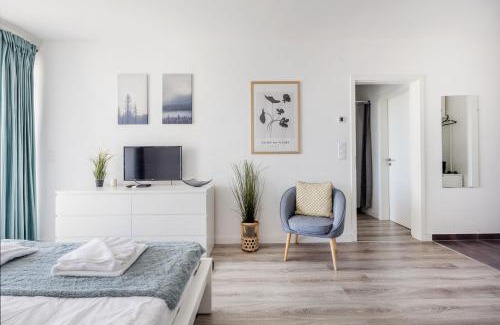 Obuda Apartamento | Modern Riverfront Apartment with Free Parking