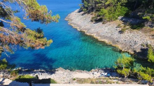 Vela Luka Casa | Modern Robinson Veli Bare