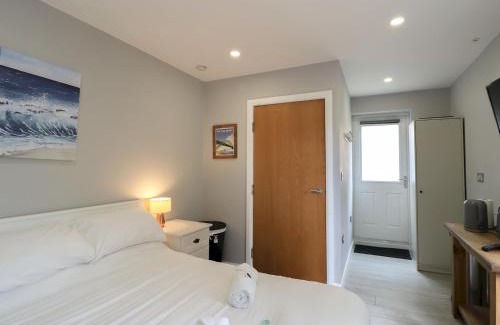 Newcastle-upon-Tyne Casa | Modern Room with Private Outdoor space Pass The Keys