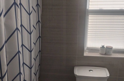 Columbia Heights Casa | Modern rowhouse to rent short term in vibrant Columbia Heights