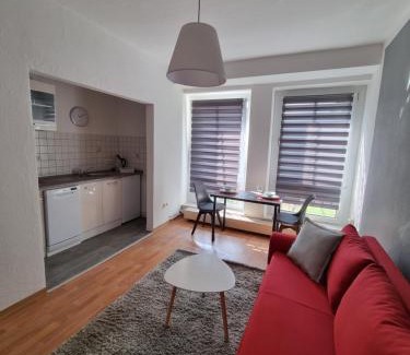 Pasewalk Apartamento | Modern-Ruhig-Stadtnah-Geschirrspüler-Parkplatz