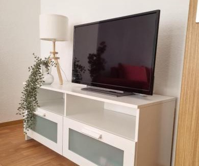 Pasewalk Apartamento | Modern-Ruhig-Stadtnah-Geschirrspüler-Parkplatz