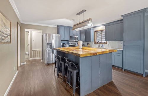 Westlake Casa | Modern Rustic Family Home in Westlake, La