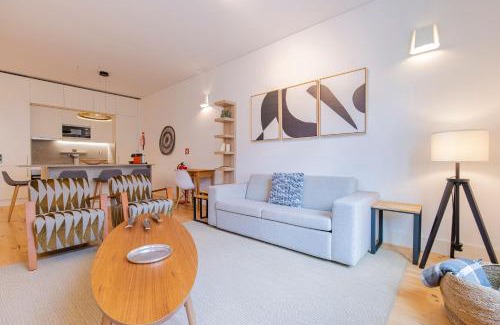 Misericordia Apartamento | Modern Rustic Flat in Santos by LovelyStay