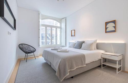 Misericordia Apartamento | Modern Rustic Flat in Santos by LovelyStay