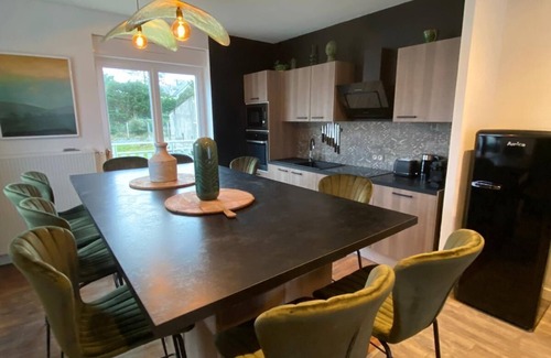 Jullouville Villa | Villa-Moderno-Vista al Jardín-Baño en la habitacion
