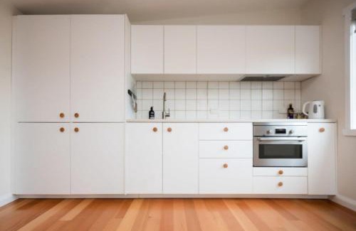 South Launceston Apartamento | Modern Self Contained Unit Views Parking and WiFi