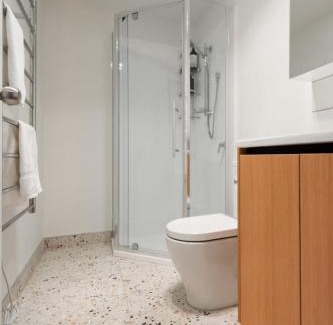 South Launceston Apartamento | Modern Self Contained Unit Views Parking and WiFi