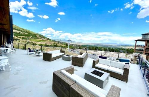 Park City Casa | Modern ski in and out condo hotel at YotelPAD