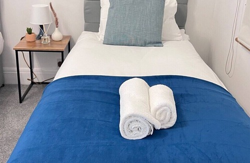 Westcliff-on-Sea Apartamento | Grande-Apartamento-Baño Privado-Vista al Jardín