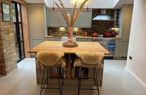 Livesey Apartamento | Modern & Spacious 1 bed flat, with large garden on a quiet street in Peckham