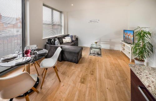 Reading Apartamento | Modern & spacious 2-bed flat with secure parking