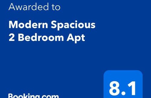 Cradley Apartamento | Modern Spacious 2 Bedroom Apt