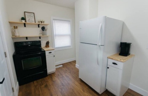 Dayton Casa | Modern & Spacious 2 Bedroom Home in Dayton