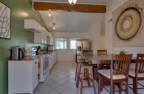 Roselawn Finance Apartamento | Modern spacious 2-BR apartment / just minutes from downtown!!
