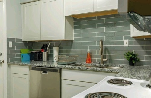 Chapel Hill Casa | MODERN & SPACIOUS ★ 2 KING BEDS ★ FAMILY FRIENDLY