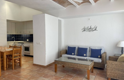 Fornells Chalet De Esquí | Casa moderna, amplia y comfortable