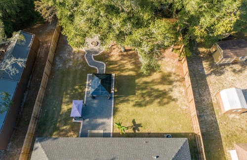 Dunnellon Casa | Modern Spacious Comfy 3 Bedroom 2 Bathroom Home Short Walk to Rainbow River