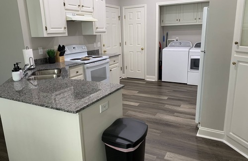 Sumter Casa | Modern & Spacious Duplex