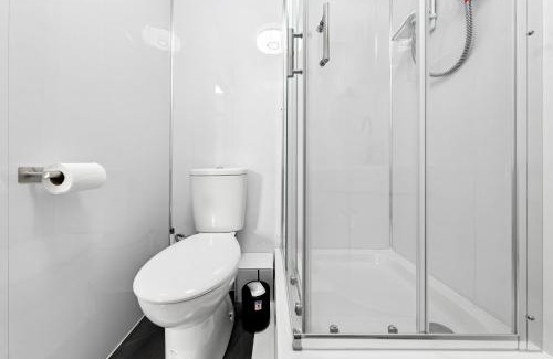 Brondesbury Apartamento | Modern & Spacious Flat - Moments To City Centre - Sleeps 4