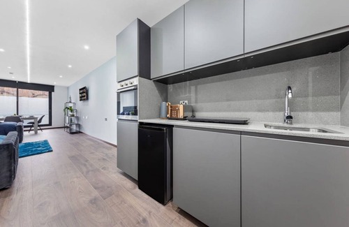 Golders Green Apartamento | Modern Spacious Sleeps 4 Studio Golders Green
